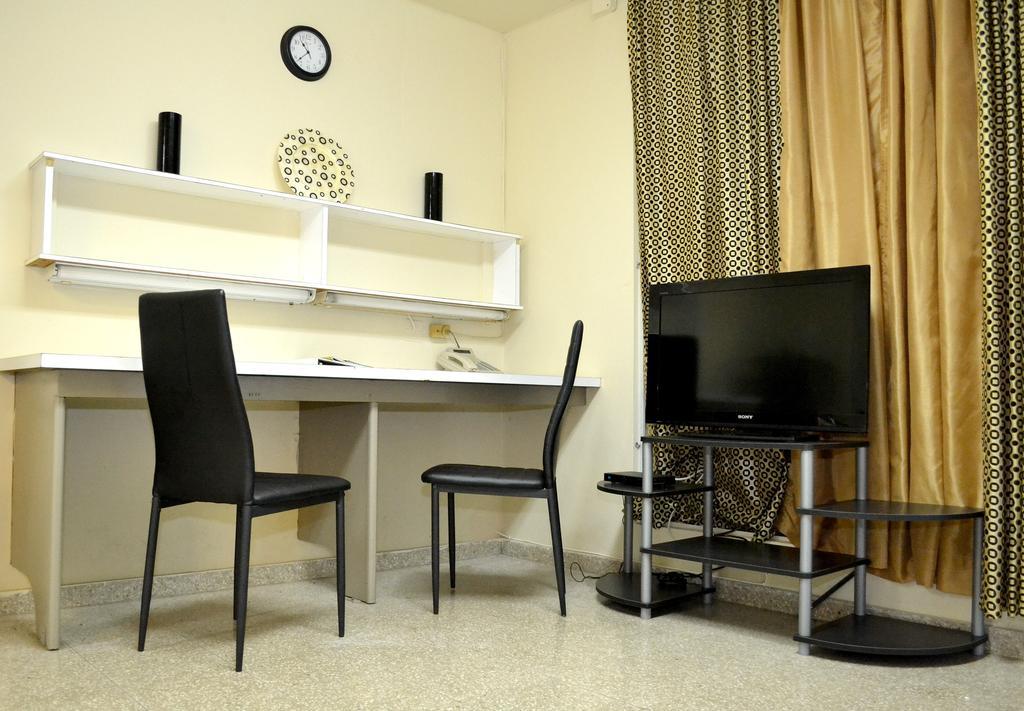 Hostal Universitario San German Exteriör bild