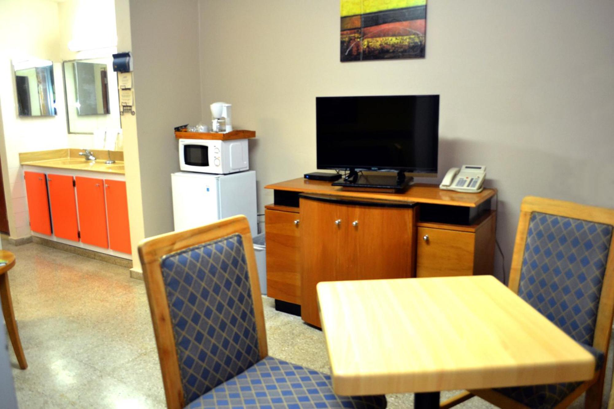 Hostal Universitario San German Exteriör bild