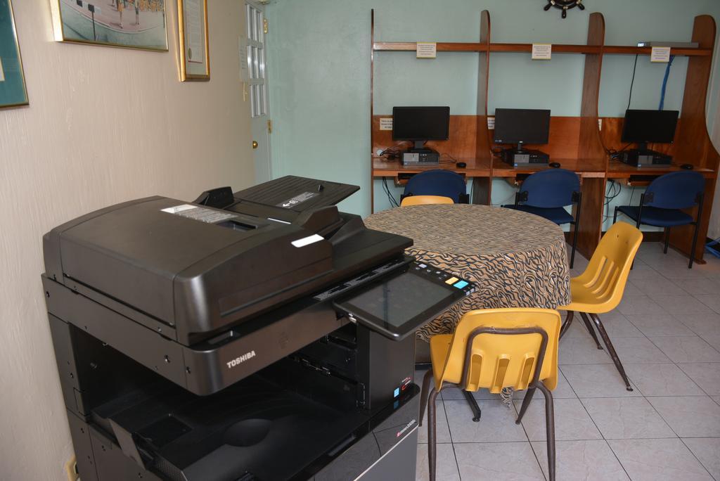 Hostal Universitario San German Exteriör bild